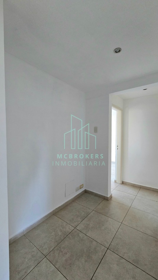 IMPRESIONANTE PISO DE 175 M2 CUBIERTOS SOBRE BV. GALVEZ