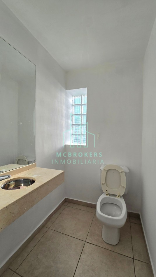 IMPRESIONANTE PISO DE 175 M2 CUBIERTOS SOBRE BV. GALVEZ