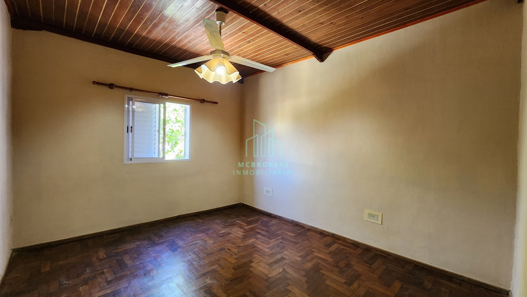 Casa Interna MENDOZA 3675 NO PH.