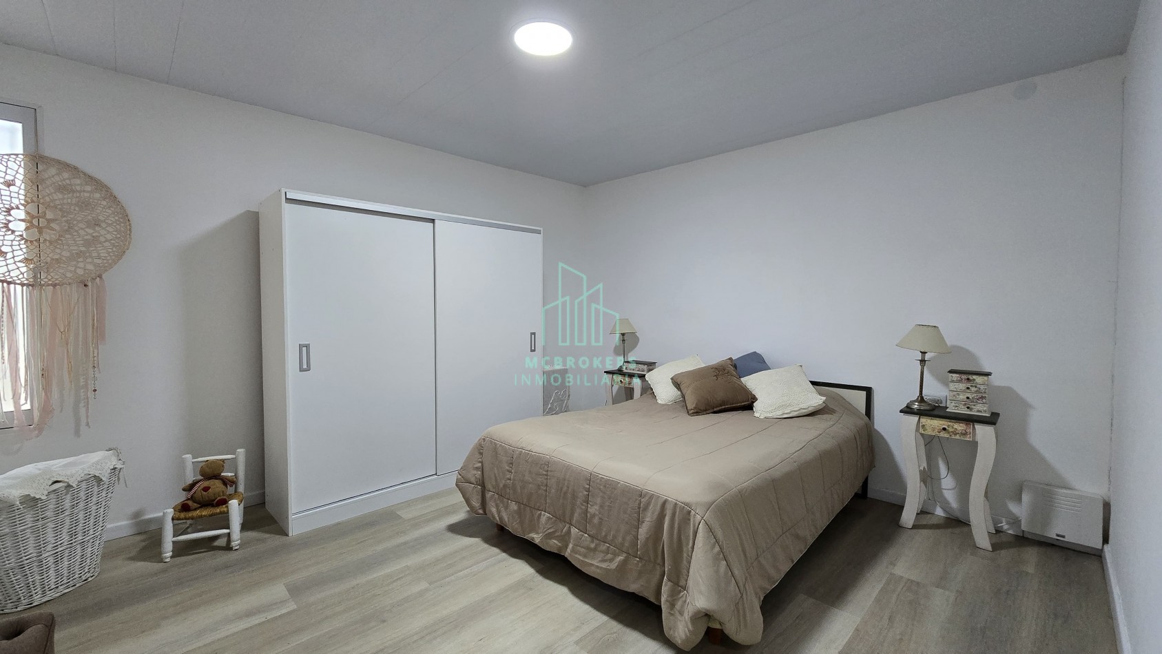 Impecable casa en Praderas 3