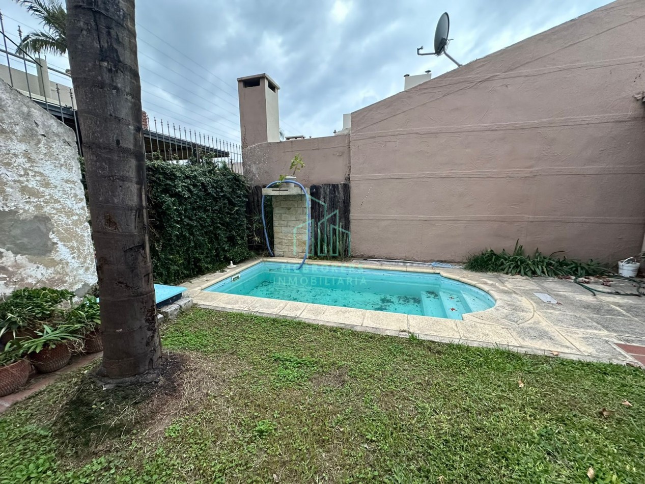 Casa en el corazon de Guadalupe - a metros de la Costanera.