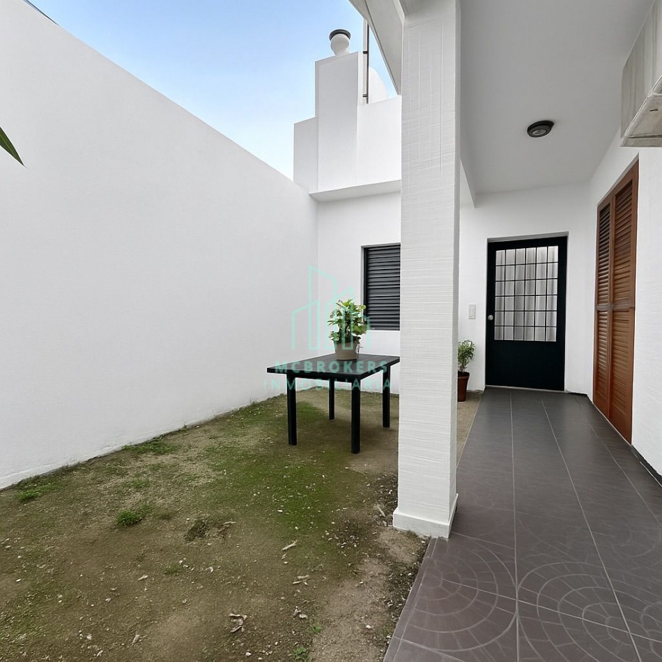 Casa en Venta - Barrio Fomento 9 de Julio