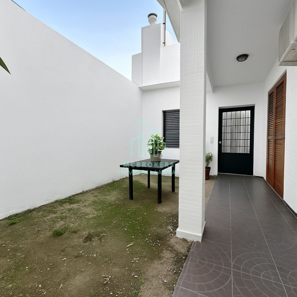 Casa en Venta - Barrio Fomento 9 de Julio